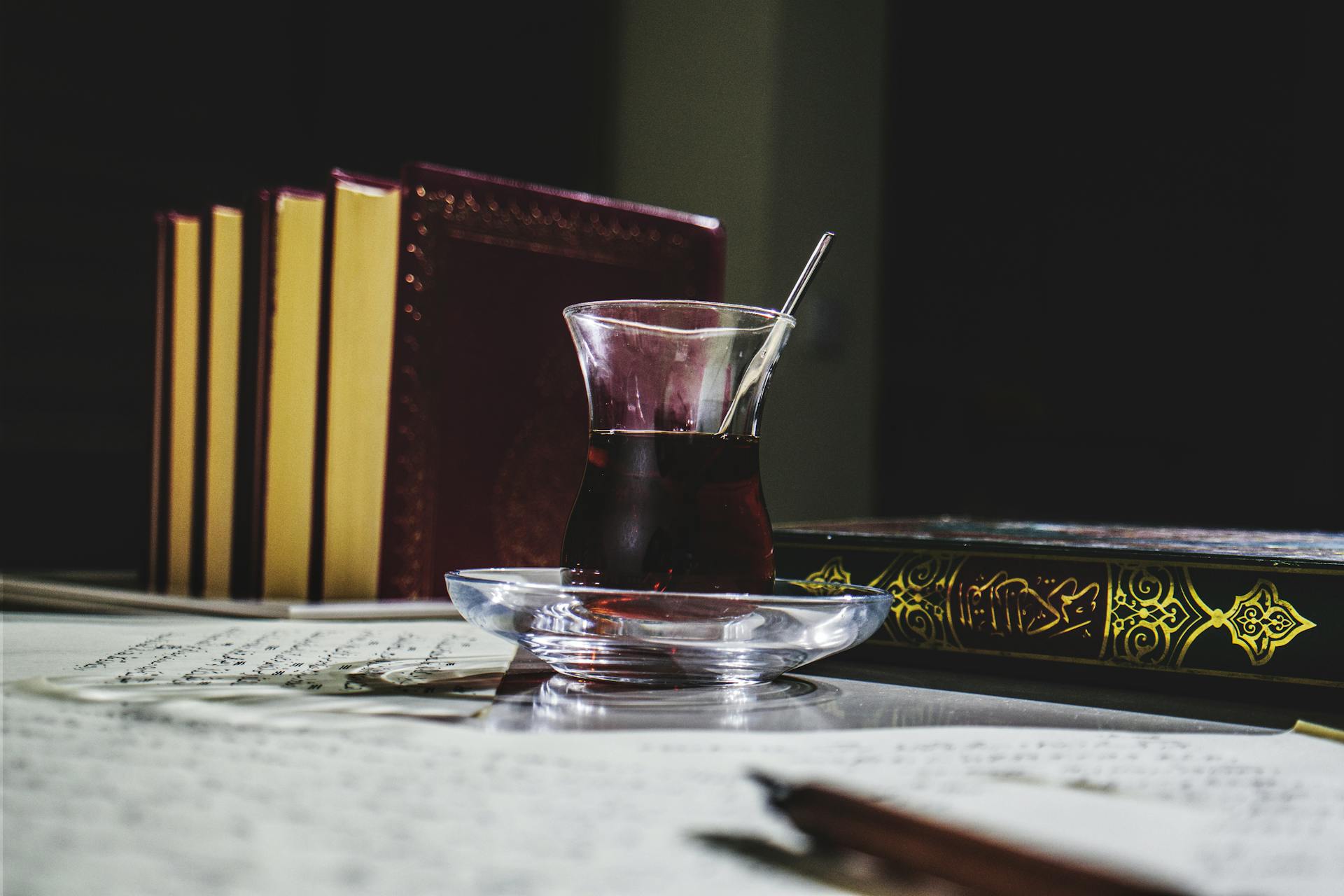 Quran classes illustration